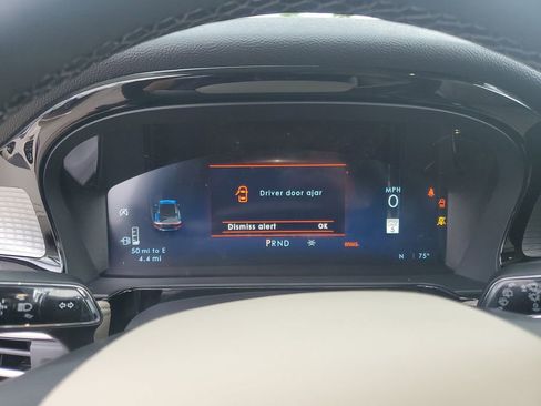 New 2026 Lincoln Corsair Premiere FWD image 26