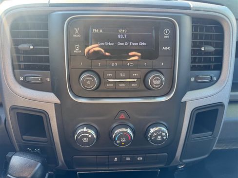 Used 2015 RAM 2500 Tradesman image 15