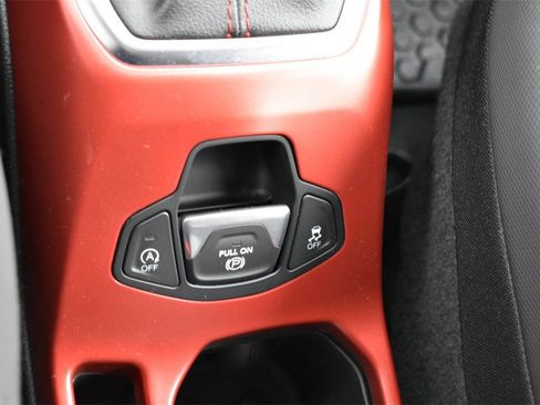 Used 2022 Jeep Renegade Trailhawk w/ Trailer Tow Group image 22