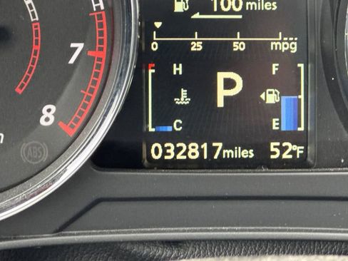 Used 2024 Mitsubishi Outlander Sport ES image 27