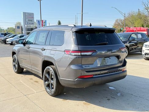 New 2026 Jeep Grand Cherokee L Limited AWD/4WD image 5