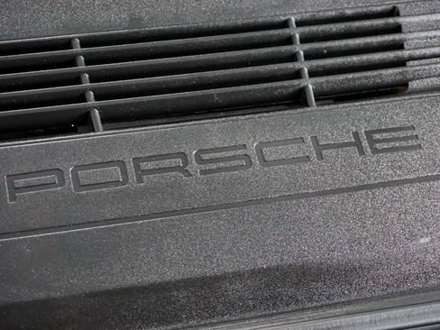 Used 2019 Porsche 911 4 Coupe image 75