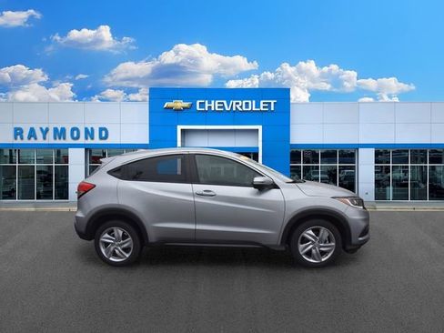 Used 2019 Honda HR-V EX image 2