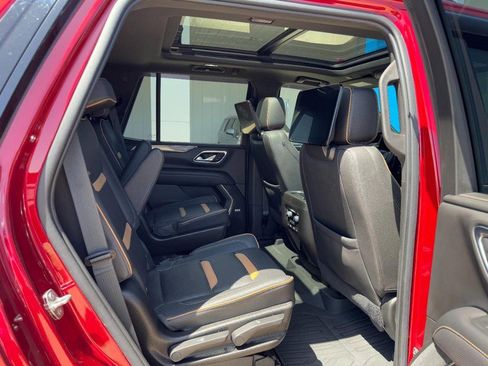 Used 2021 GMC Yukon AT4 w/ AT4 Premium Plus Package image 12
