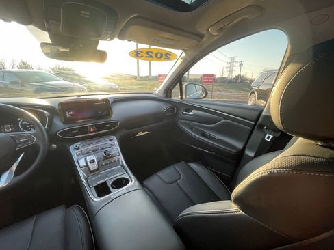 Used 2023 Hyundai Santa Fe Limited image 21
