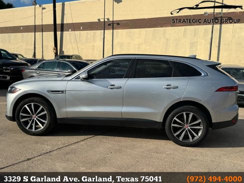 Used 2018 Jaguar F-PACE Prestige image 8