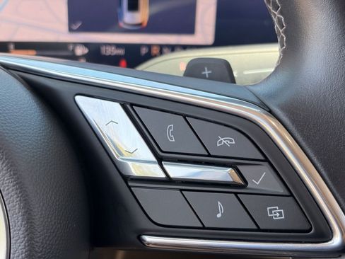 Used 2024 Buick Envision Preferred AWD/4WD image 23