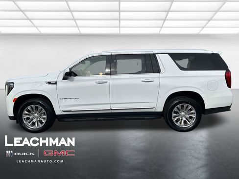 Certified 2024 GMC Yukon XL Denali RWD image 8