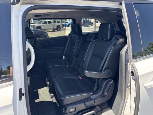 Certified 2025 Honda Odyssey Elite image 22