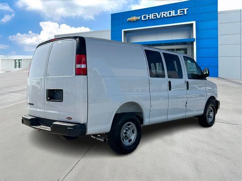 New 2025 Chevrolet Express 2500 w/ Driver Convenience Package image 5