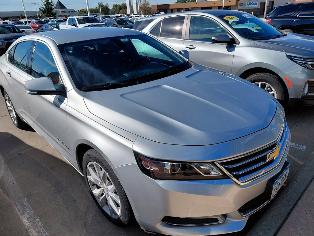 Used 2016 Chevrolet Impala LT FWD image 6