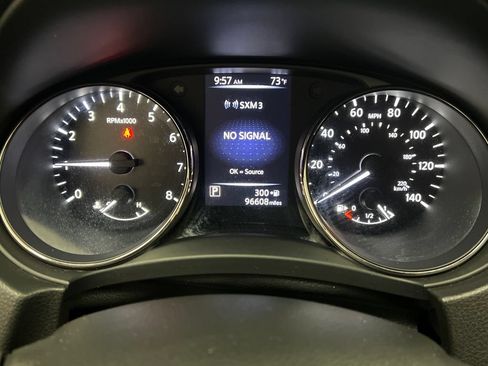Used 2017 Nissan Rogue Sport SV w/ SV Premium Package AWD/4WD image 16