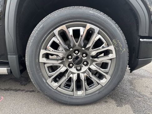 New 2026 GMC Sierra 1500 Denali Ultimate image 9