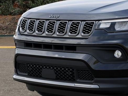 New 2026 Jeep Compass Latitude AWD/4WD image 11