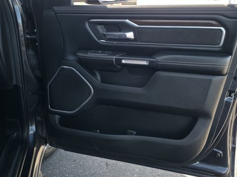 Used 2021 RAM 1500 Laramie image 32