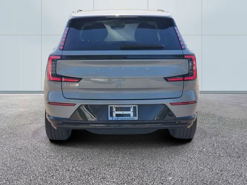 Used 2025 Volvo EX90 Plus AWD/4WD image 5