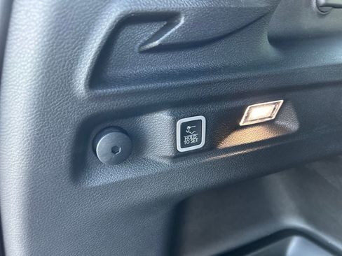 New 2025 Jeep Grand Cherokee L Limited w/ Trailer Tow Package image 21