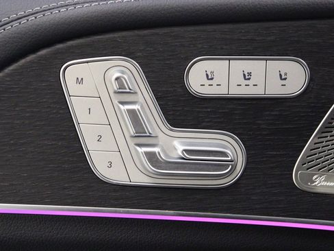 New 2026 Mercedes-Benz GLS 450 4MATIC image 17