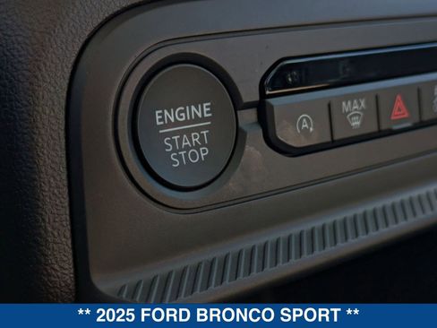 New 2025 Ford Bronco Sport Outer Banks image 32