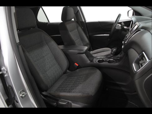 Certified 2022 Chevrolet Equinox LT AWD/4WD image 17