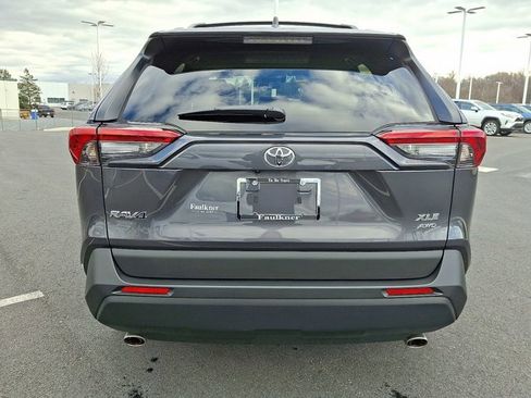 Certified 2025 Toyota RAV4 XLE Premium image 5