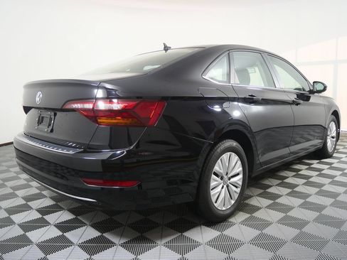 Used 2019 Volkswagen Jetta S w/ Driver Assistance Package FWD image 3