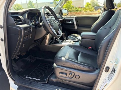 Used 2018 Toyota 4Runner Limited AWD/4WD image 11