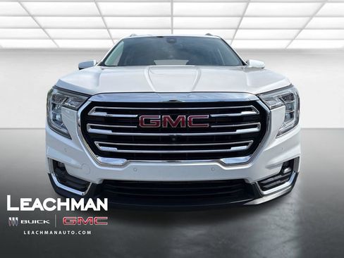 Used 2023 GMC Terrain SLT w/ Infotainment Package II AWD/4WD image 9