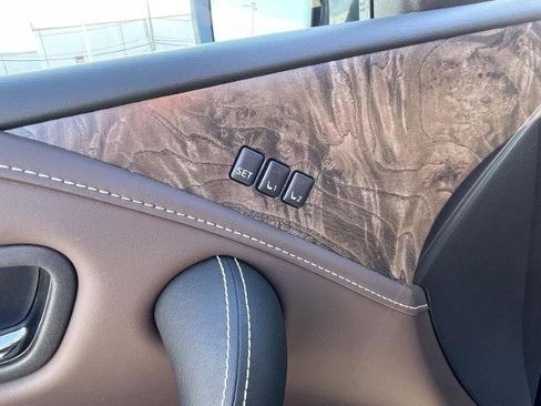 Certified 2024 INFINITI QX80 Premium Select w/ Cargo Package image 12