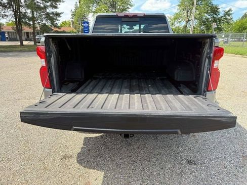 Used 2020 Chevrolet Silverado 1500 LTZ w/ LTZ Premium Package AWD/4WD image 14