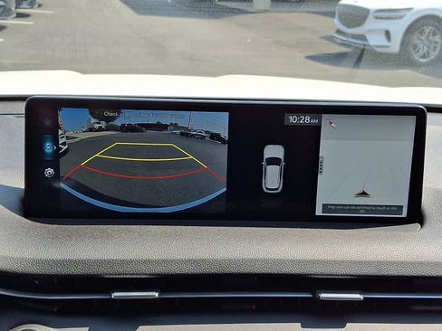 Used 2025 Genesis GV70 3.5T Sport image 20