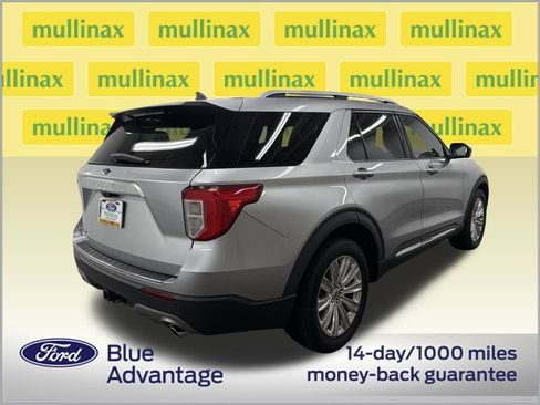 Used 2021 Ford Explorer Limited w/ Equipment Group 301A image 3