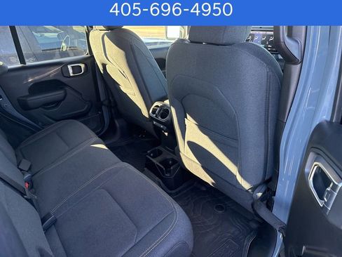 Used 2024 Jeep Wrangler Sport S image 11