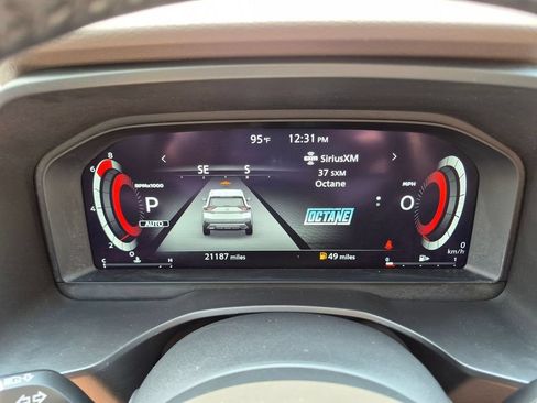 Certified 2023 Nissan Rogue Platinum w/ Platinum Premium Package AWD/4WD image 15