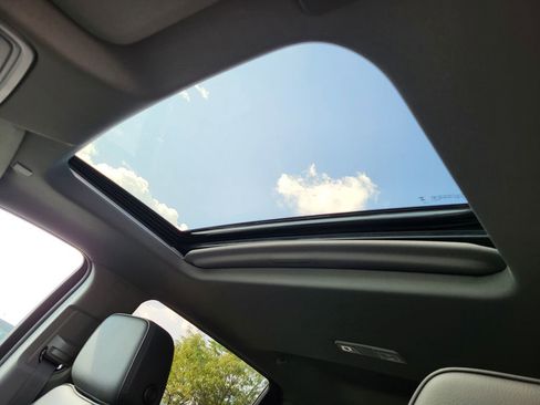 New 2025 GMC Sierra 2500 Denali w/ Denali Reserve Package image 7