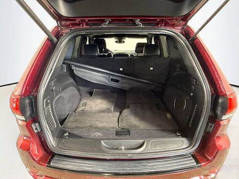 Used 2017 Jeep Grand Cherokee Altitude image 35