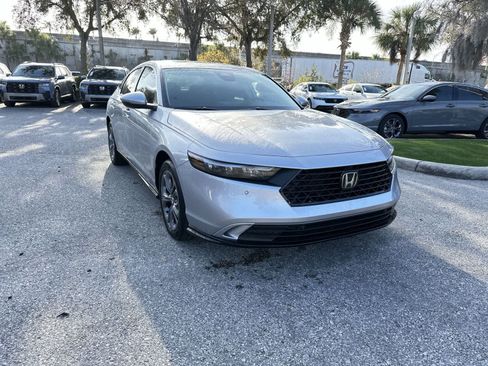 New 2025 Honda Accord EX-L image 8
