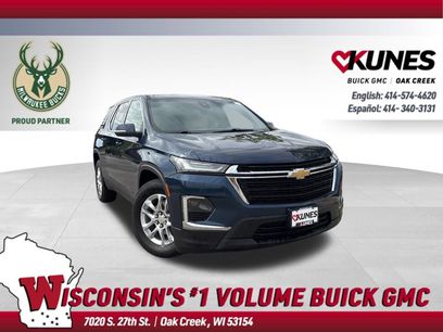 Used 2023 Chevrolet Traverse LS w/ Safety Package