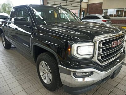Used 2018 GMC Sierra 1500 SLE w/ SLE Value Package