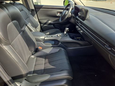 Used 2024 Honda HR-V EX-L image 33