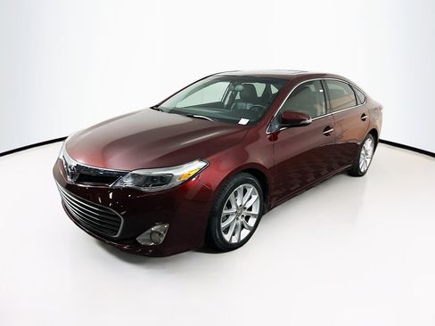 Used 2013 Toyota Avalon XLE Touring image 3