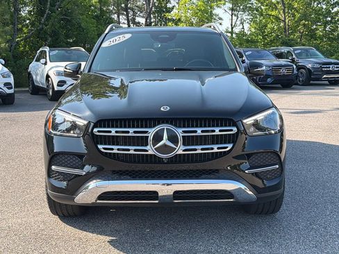 Certified 2025 Mercedes-Benz GLE 350 4MATIC image 3
