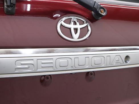 Used 2008 Toyota Sequoia Limited image 72