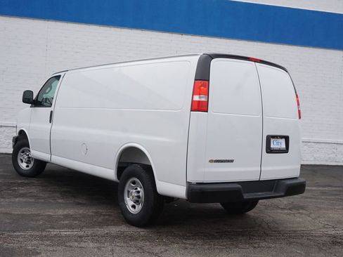 New 2026 Chevrolet Express 3500 Extended w/ Driver Convenience Package RWD image 6