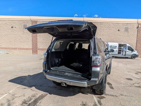 Used 2017 Toyota 4Runner TRD Off-Road Premium image 23