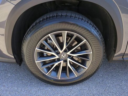 Used 2023 Lexus NX 250 FWD image 11