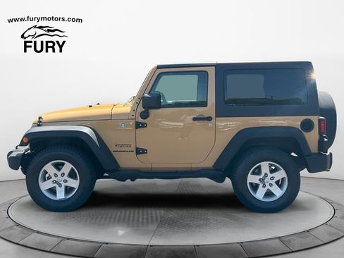 Used 2013 Jeep Wrangler Sport AWD/4WD image 6