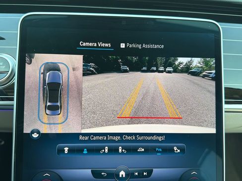 Certified 2022 Mercedes-Benz S 500 4MATIC image 24