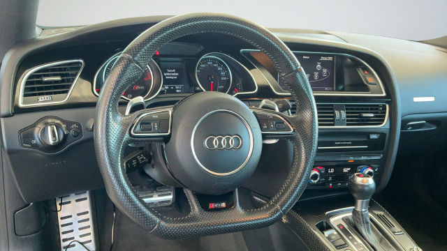 Used 2015 Audi RS 5 Coupe AWD/4WD image 10