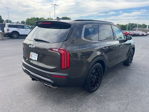 Used 2022 Kia Telluride SX w/ SX Prestige Package AWD/4WD image 5